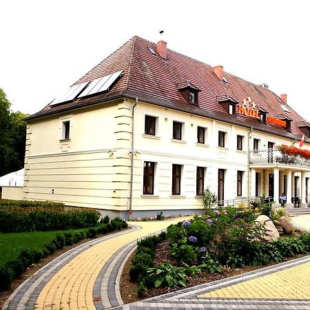 Hotel Swietoborzec Łobez Esterno foto